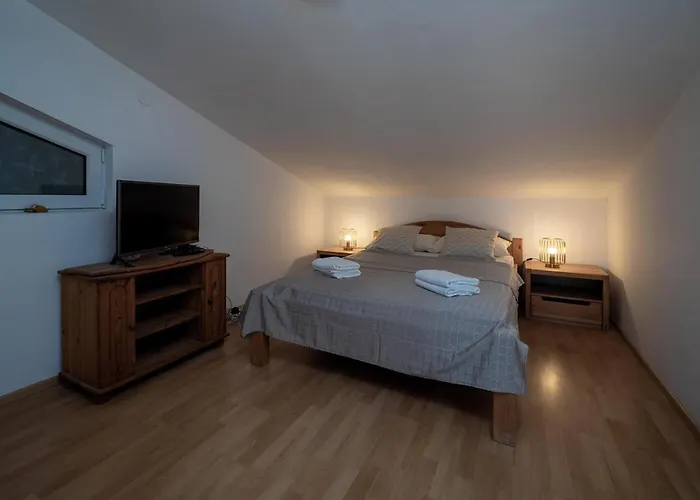 Domic Lejlighed Banjole